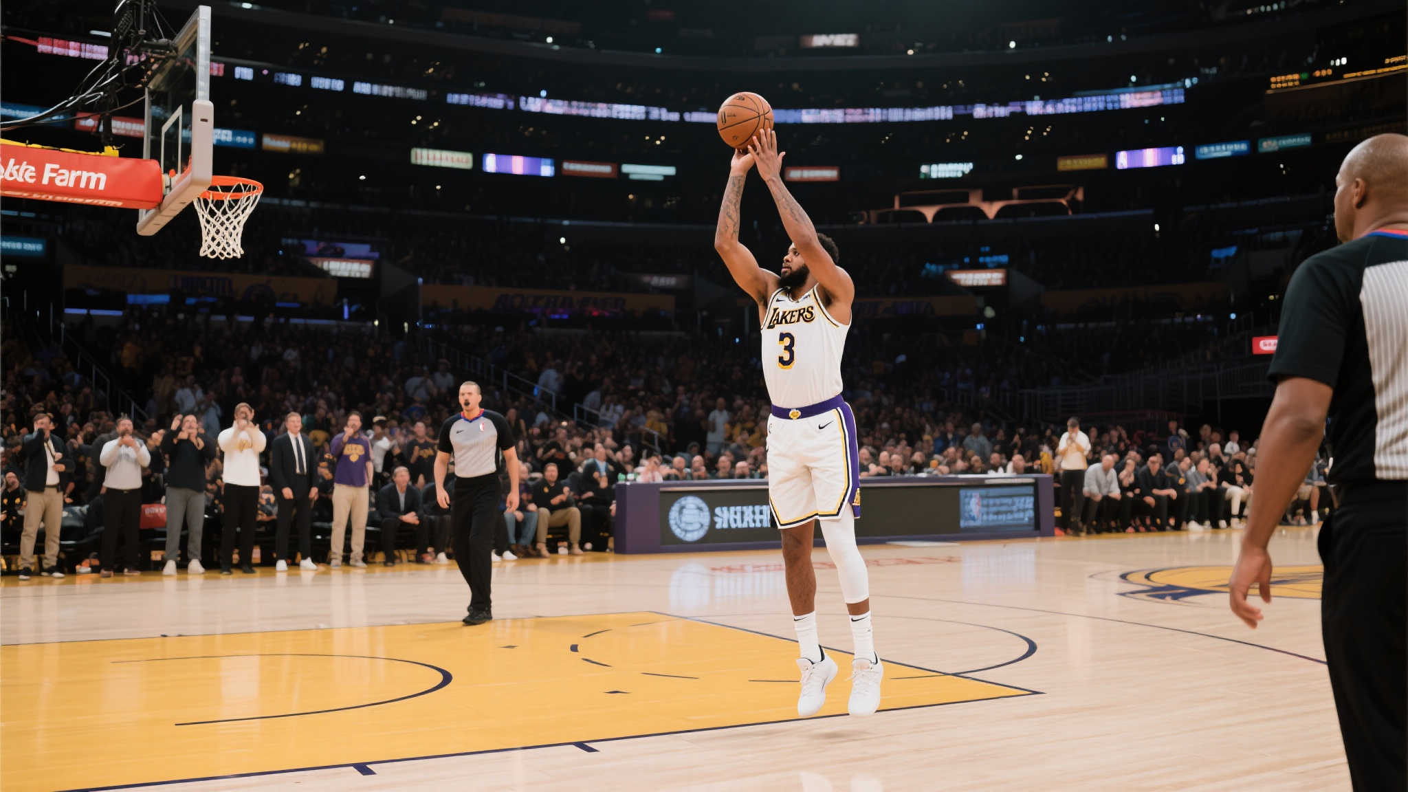 回顾过往那些经典瞬间，多次单枪匹马带领队伍完成绝杀